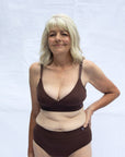 MADE FOR COMFORT CROSSOVER BRA SET COFFEE COLOUR MEDIUM