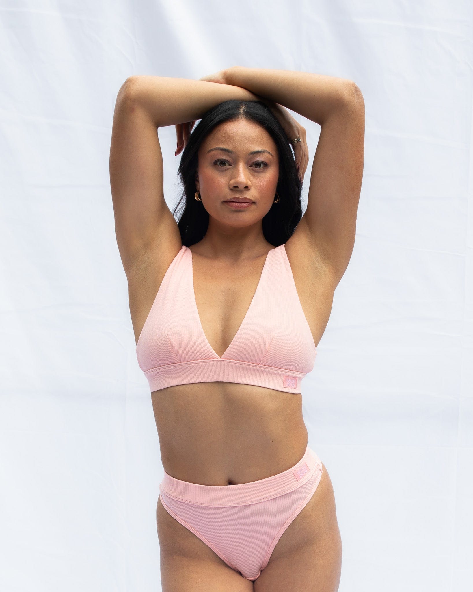 Soft rib cotton Plunge bra pink and everyday briefs